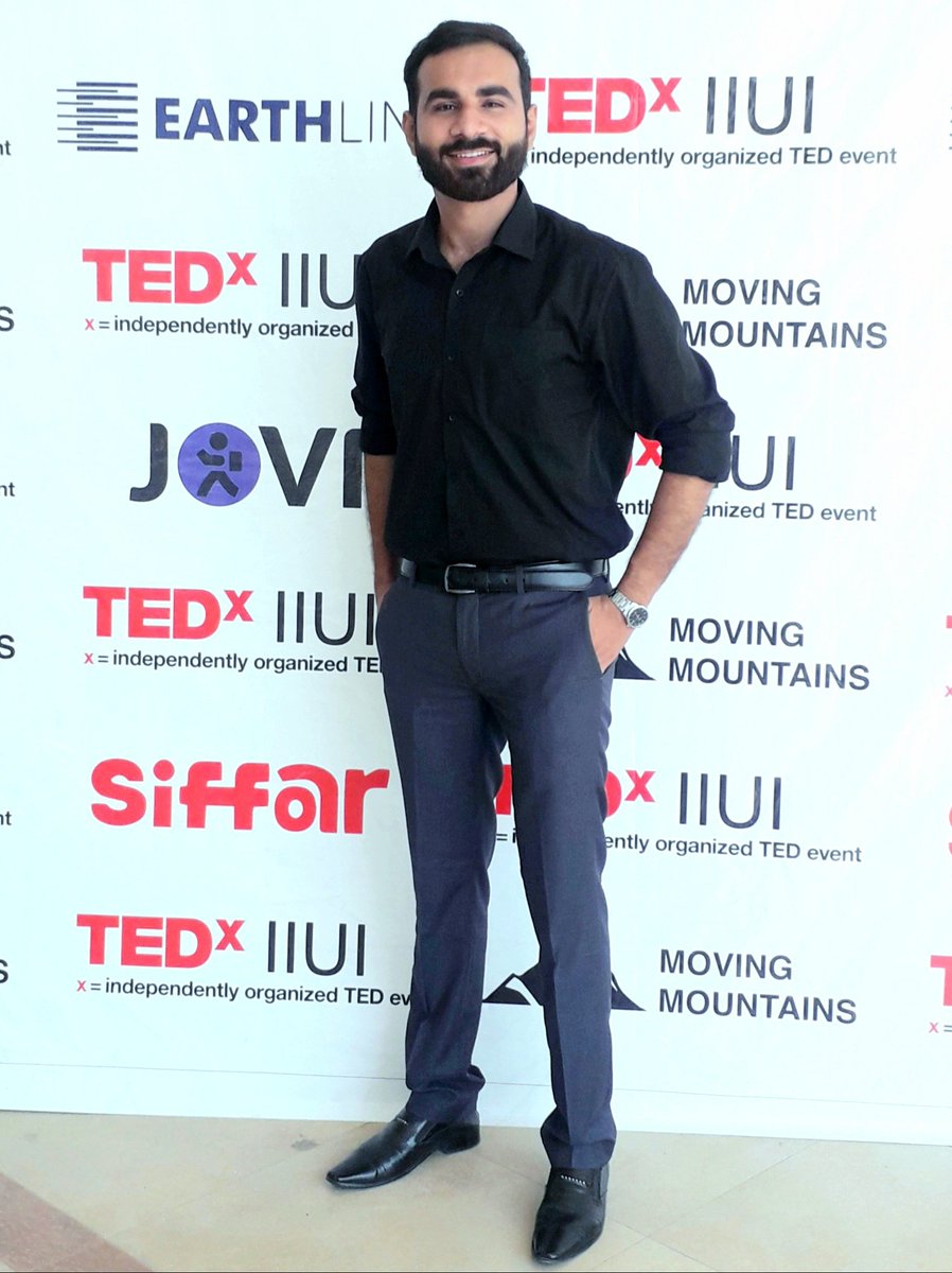 CareerClass2019's tweet photo. @zeeshaniqbalofficial - Head of PR and Sales, The Career Class at TEDx event today organized by @tedxiiui 

#TheCareerAdvice #TheCareerClass #tedxiiui #tedxiiui21 #tedx #tedxtalks #ted #event #Islamabad #iiui #career #publicspeaking #Communication https://t.co/7T3VCrLeEU
