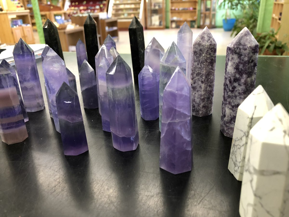 wisdom_ages's tweet photo. #Obelisks! #Towers! #Pillars! 😍 #Fluorite! #Astrophyllite! #Howlite! #Lepidolite!

#crystals #gemstones #purple #obelisk #healingstones #healingcrystals #crystalhealing #spirituality #meditation #Connecticut #spiritual #meditate https://t.co/OiBmaP2qtN