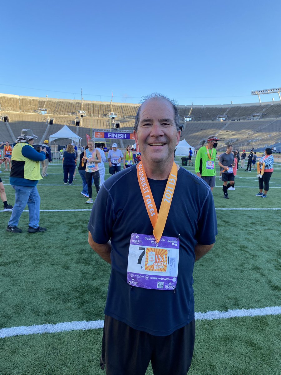 SaintJoeGBB's tweet photo. Does your AD run half marathons on Saturday mornings finishing in the top 25% of all age groups..? Ours does! Congrats @SJHSAthDirector 👊👊 https://t.co/iDHSGGuAIv