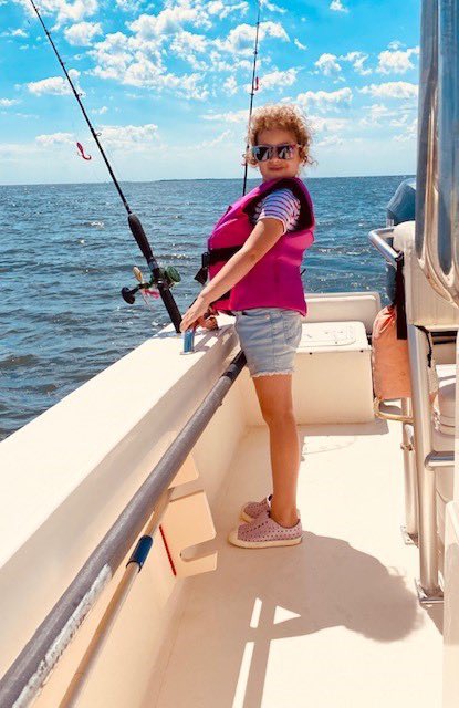RhodeIslandDEM's tweet photo. It's #NationalHuntingandFishingDay 🦌🦆🐟🎣 Launched in 1971, the day celebrates the rich tradition of hunting, target shooting + fishing w national, state, regional + local orgs. We’re grateful for hunters/anglers for their support for wildlife + conservation #HuntRI #FishRI https://t.co/xcHU4NHRKC