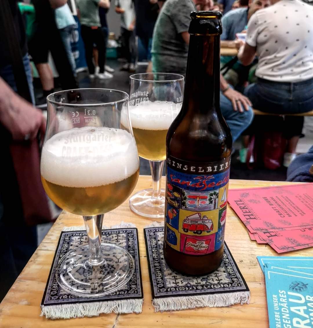 brunnenbraeu's tweet photo. Inselbrauerei Reichenau - SandSeele (***) 5,4%
#beerwithnoview #beeronthecarpet #beerporn
#reichenauer #inselbrauerei #sandseele https://t.co/6Y3QPGkAM7