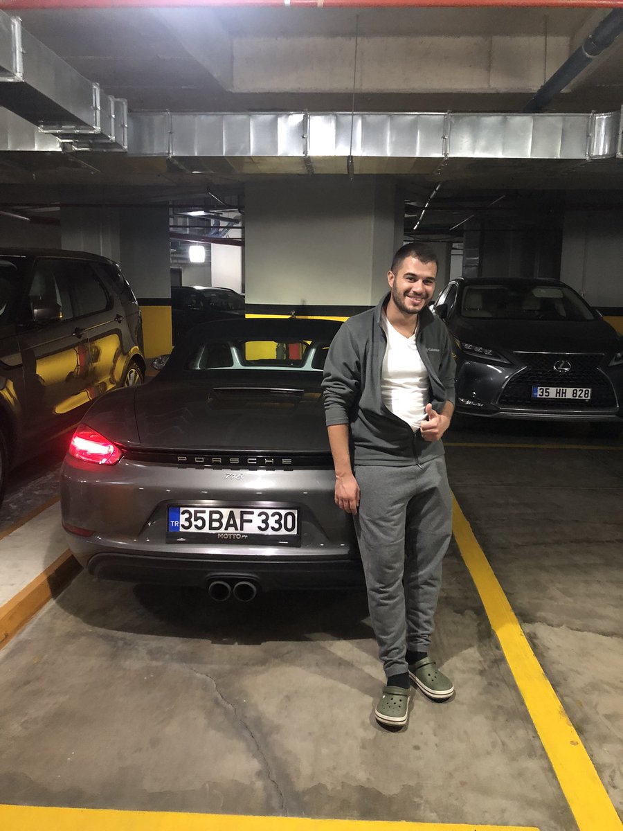 Nesli tükenmekte olan Motto canlısı, aldigi arabanin rengine göre renk degistirebilme ozelligine sahiptir. <a href="/mottobey58/">MottoBey</a>