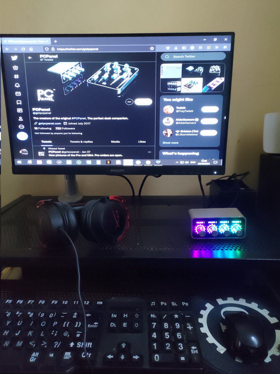 woogieman007's tweet image. Thanks #PCPanel got it a thew days ago, the picture doesn't give it justice. Great little gadget