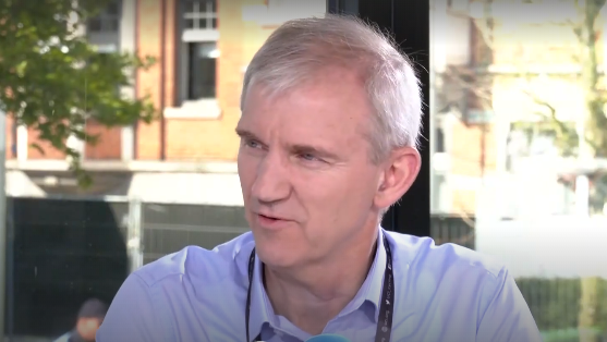 rob_televisie's tweet photo. We zaten we aan tafel met @JosSmets5 , directeur van Belgian Cycling, en vroegen hem naar zijn verwachtingen van het wereldkampioenschap.
“Dit is de perfecte afsluiter voor mijn carrière als directeur van Belgian Cycling
#Robtv #Robnieuw #Robwk
Meer info: https://t.co/LQGr7VPBin https://t.co/uwvkNeKFrd