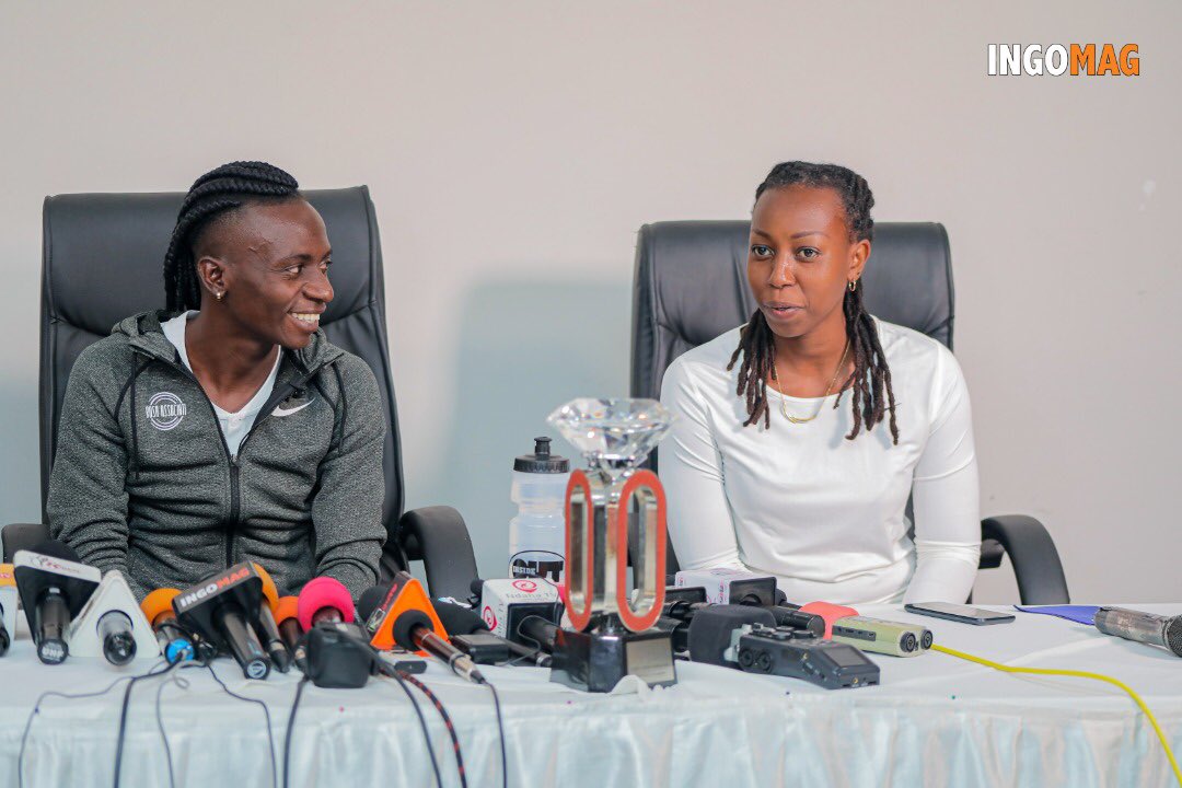 IngoMagazine's tweet photo. Cette matinée, Au King’s Conférence Center, La championne @FrancineNiyons4 a tenu une conférence de presse plus qu’attendue à laquelle tous les médias burundais étaient conviés.
#ingomag
#burundi
#FaraWacu
#FireCine
#beautifulburundi https://t.co/4Aj8c2ituH