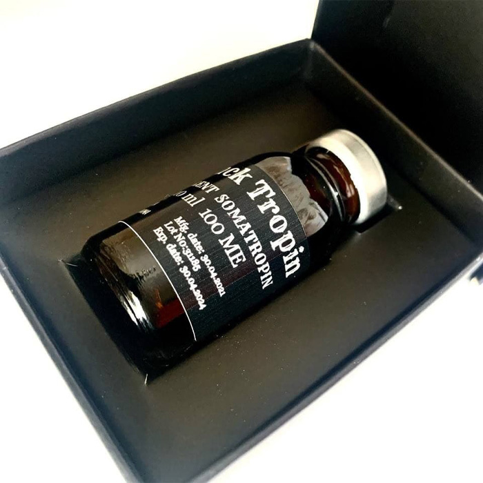 GerculesShop's tweet photo. Гормон роста💉HGH "Dia Pharma" Black Tropin 100 UI 
🔥Эксклюзив в Украине !!!
👉Рады представить Вам новую линейку спортивной фармакологии DiaPharma.
🔝Стойкая к температурам жидкая форма . Темный флакон для меньшего воздействия солнечных лучей . 
#hgh #гомонроста #фармакология https://t.co/PR75elAO3X