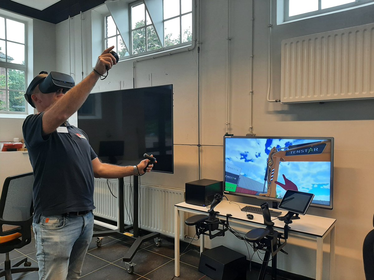 En oefeningen doen met de VR bril.
