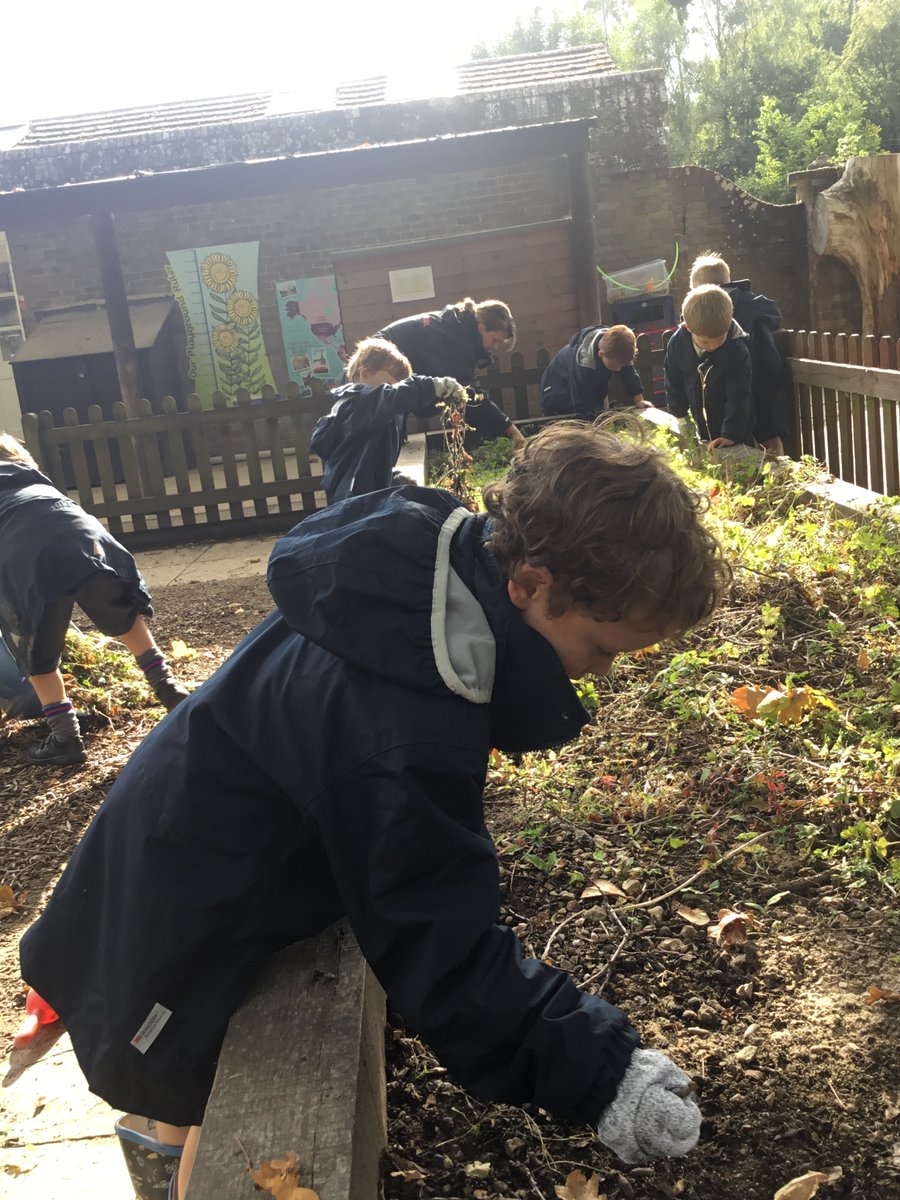 OPSForest's tweet photo. A great start for gardening club this term....preparing raised beds and wellies for creative planting 🌱🥀💐🌻 https://t.co/wtoaXrnDON