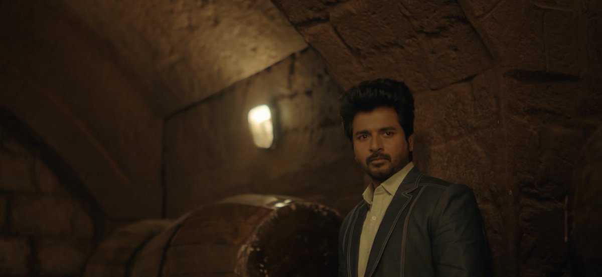 filmydot's tweet photo. The most awaited #SivaKarthikeyan's #DoctorTrailer Out Now            https://t.co/fjXvzemIGz

#Nelson #Anirudh #PriyankaMohan
#DoctorUpdate #DoctorMovie #SK
#VarunDoctor #DOCTORFromOct9
#Doctor #DoctorInTheatres https://t.co/C2WJbr4syU