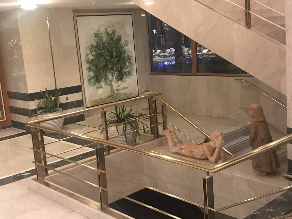 PGrivasMDPhD's tweet image. Great to see @mtsiatas who does great work! Also honored to give lecture/advice to young Greek Oncologists in Greece 🇬🇷 Thanks to #EOPE #EAKO &amp;amp; Drs. Souglakos, Boutis, Tsoukalas for the invite! @g_mountzios @montypal @neerajaiims @DMakrakisMD @arkhaki @EllokGr @PavlosMsaouel