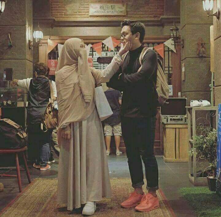 عن جملة الشيخ الشعراوي حين قال: 
وأسترها عن عيون الرجال 
 إن المحب لمن أحب غيور ♡