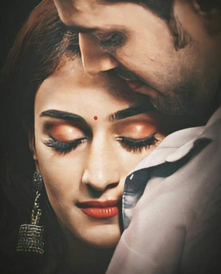 Anjuson88072259's tweet photo. Tum ho to main hu..  Anurag to Prerna #3yearsofkzk2 https://t.co/nKByznRKQv