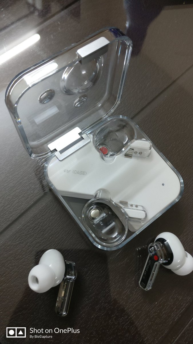 bisjit_us's tweet photo. Finally, I got nothing #NothingEar1 https://t.co/iMVwijMnKZ