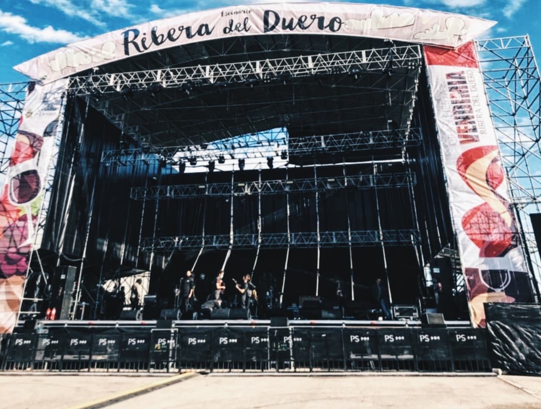 Johnny Burning tweet media