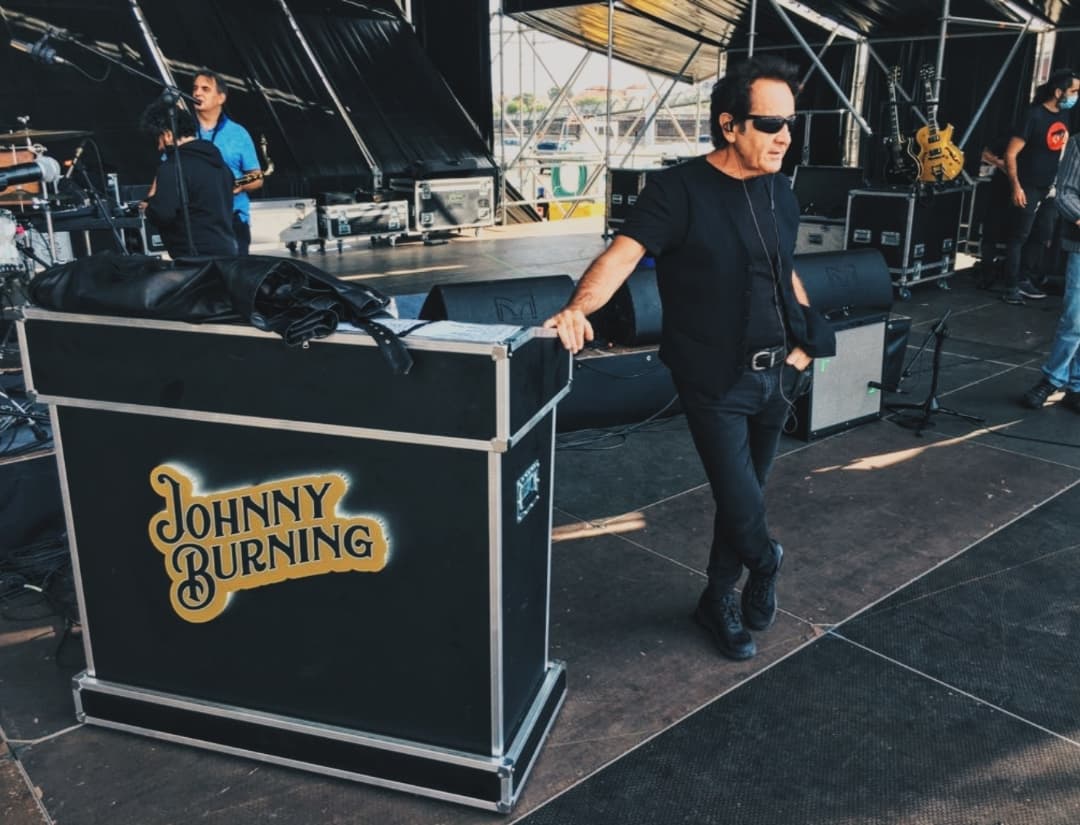 Johnny Burning tweet media