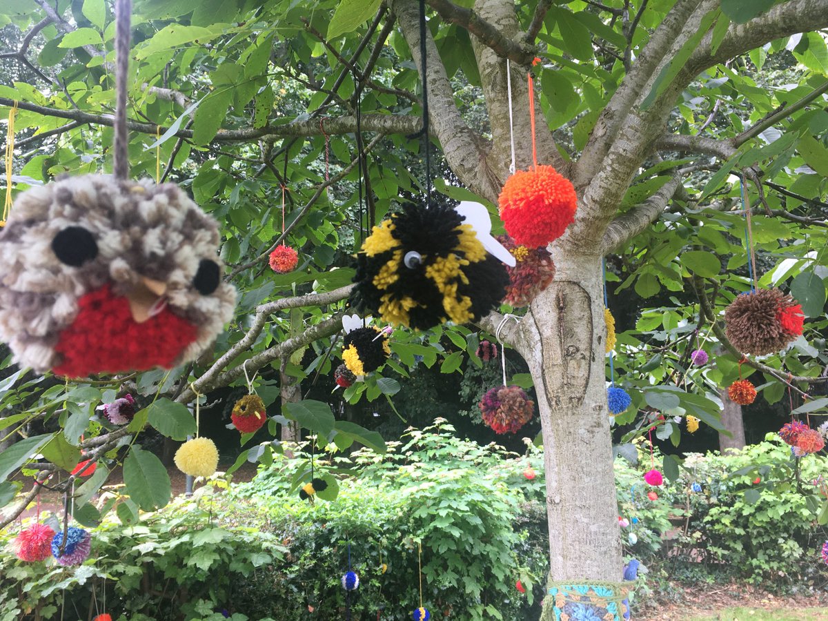 Sally Sanderson (@sallychairfohp) on Twitter photo Fab display by Horsham Normandy WI #greatbiggreenweek <a href="/HorshamPark/">Friends Of Horsham Park</a> in the Human Nature Garden. More info at the Museum. Fab display by Horsham Normandy WI #greatbiggreenweek <a href="/HorshamPark/">Friends Of Horsham Park</a> in the Human Nature Garden. More info at the Museum.