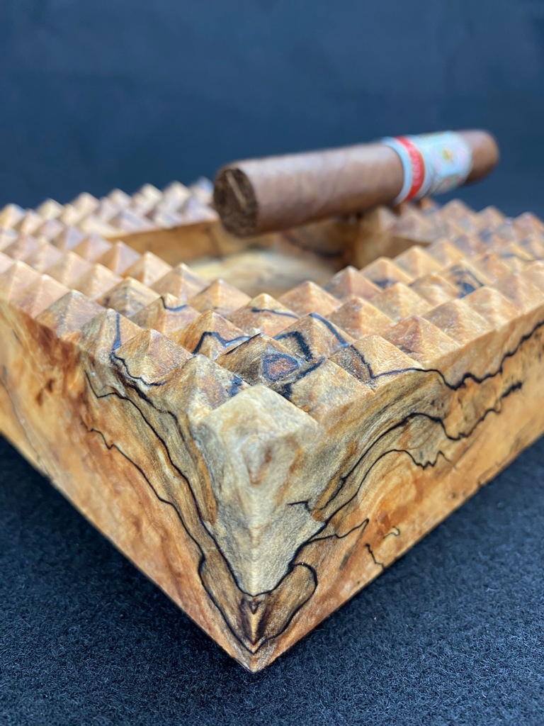 MadeByRP's tweet photo. SOLD!!! The spalted maple cigar ashtray is off to its new home. I love the look of this wood.  It resembles stone. Want something special for your cigar smoking area?  Visit my Etsy store at https://t.co/ybb2E2VpF4
#cigarashtray #cigaroftheday #cigaraficionado #cigarlovers https://t.co/GwcjbnzcfH