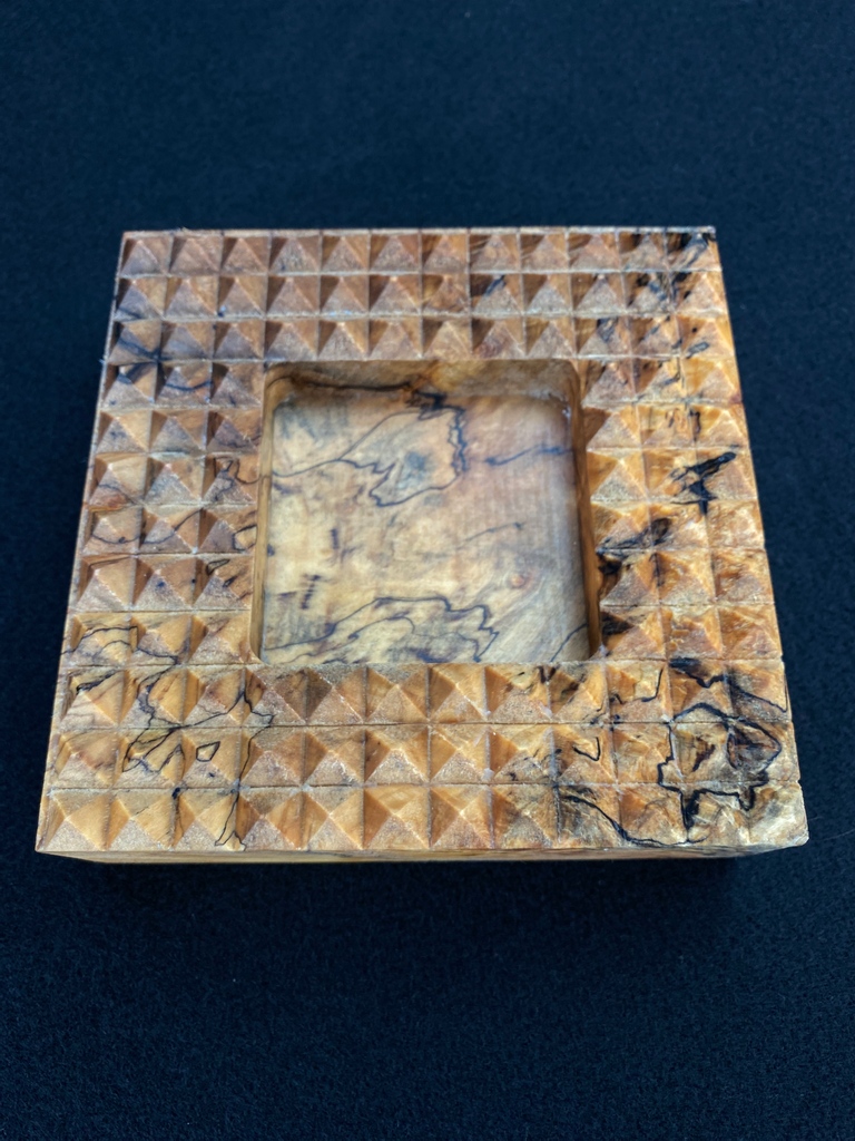 MadeByRP's tweet photo. SOLD!!! The spalted maple cigar ashtray is off to its new home. I love the look of this wood.  It resembles stone. Want something special for your cigar smoking area?  Visit my Etsy store at https://t.co/ybb2E2VpF4
#cigarashtray #cigaroftheday #cigaraficionado #cigarlovers https://t.co/GwcjbnzcfH