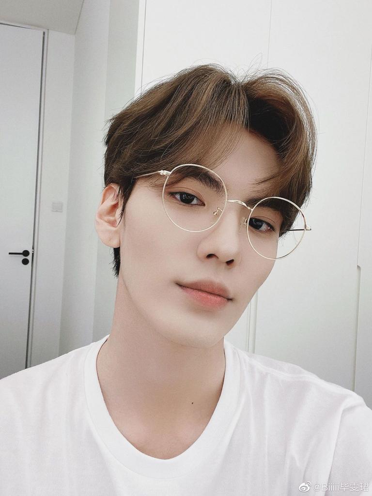 BlWENJUN's tweet photo. 🤍 https://t.co/CCU3X5gn9y