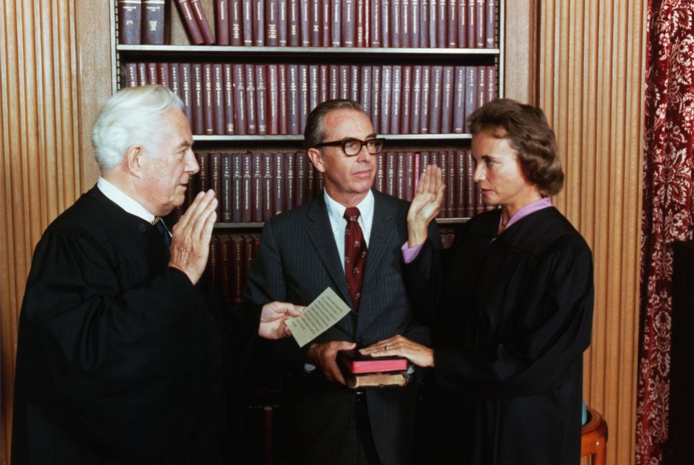 40 years ago today, Sandra Day O'Connor was sworn in as the first female justice on the Supreme Court. #OTD 📷: Corbis Historical via Getty Images