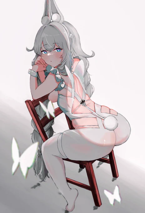 えっち過ぎる…

  #ル・マラン
  #アズールレーン 