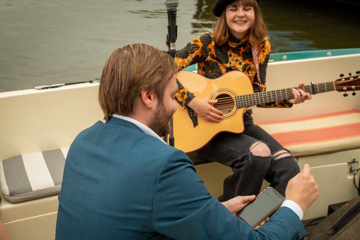 Vandaag hebben we de UITagenda Delft gelanceerd vanaf het #Knapsack Festival! De UITagenda #Delft vormt een mooi overzicht van wat er te beleven is in de stad. 🎪

Benieuwd naar alle evenementen?  Ga snel naar de UITagenda Delft: uitagendadelft.com/nl/uitagenda