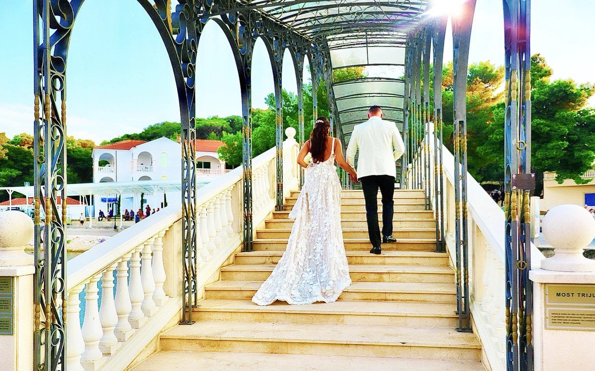 [WEDDING IN FRAPA]

Home is wherever I 'm with you!
🥰🥰🥰