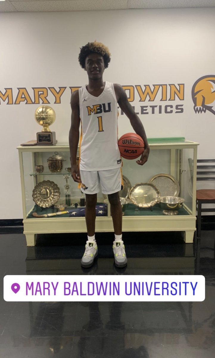 ASCSBasketball's tweet photo. 2022 @marcusscott757 had another successful visit and is continuing to add to his list of potential opportunities. https://t.co/sg2nsFD4xm