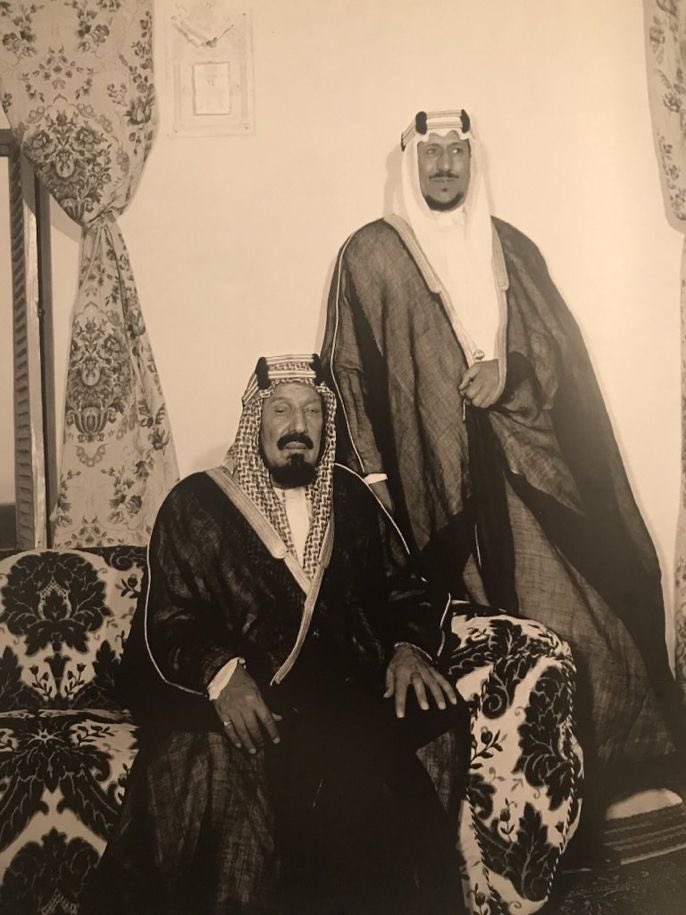 طول عبدالعزيز كم الملك كم طول