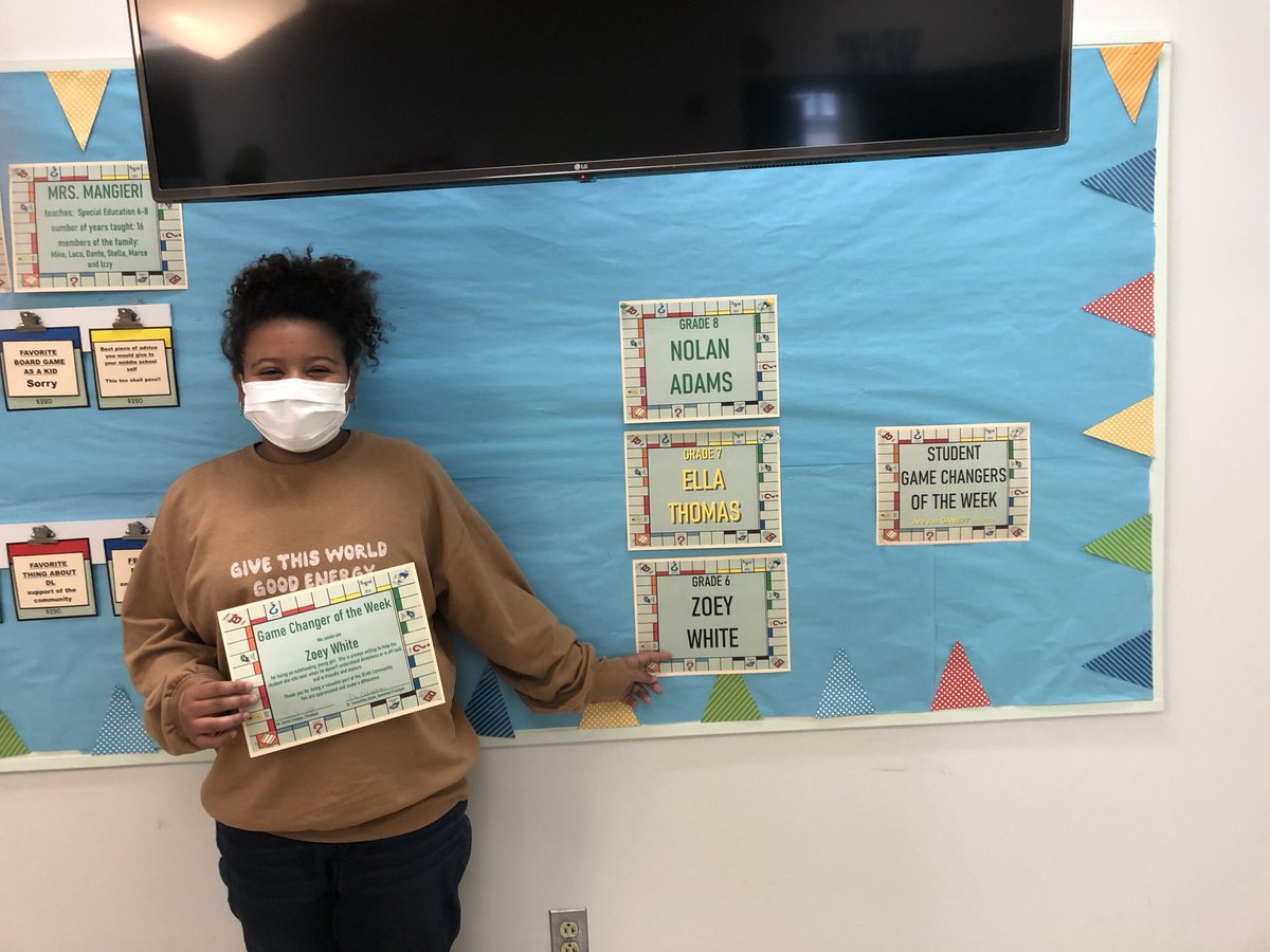 DLSDCounselors's tweet image. Celebrating this week’s #GameChangers at @deerlakessd Middle School - Grade 6 - Zoey White, Grade 7 - Ella Thomas, Grade 8 - Nolan Adams, Staff - Mrs. Mangieri 
Thanks for the difference that you make! #AreYouGame @DLMSPrincipal @drabate_dlms