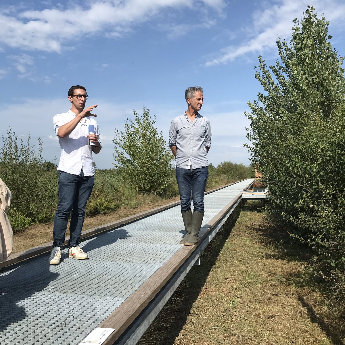 brunolmg's tweet photo. Marais de Parempuyre-Olives : inauguration de ➕ de 8️⃣0️⃣ha de zone humide 🌿💦exemplaire du Parc naturel des Jalles! avec B De Francois, maire de Parempuyre, @CBost VP @CD33 et #BM M.Papadato, VP @BM et @BenoitSimian. L'agence @Adour_Garonne finance! 👍 #ZH #adaptationCC https://t.co/xgk4n93ZX3