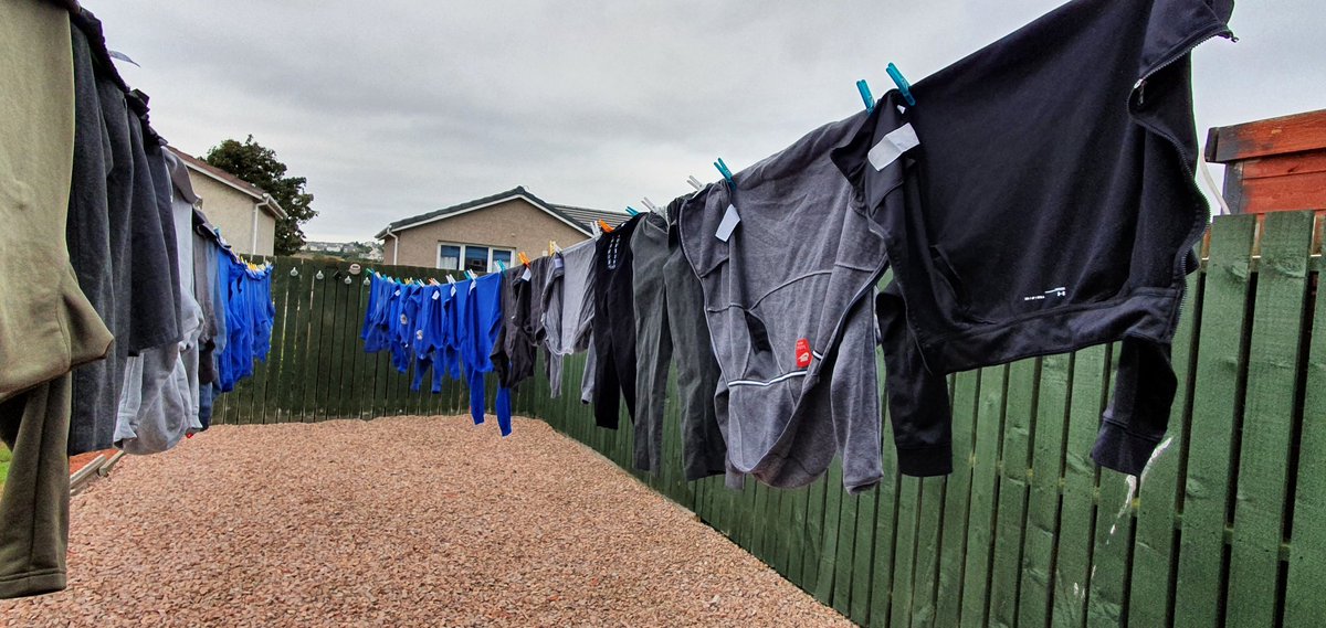ClaypottsPS's tweet photo. Mrs McKay has been busy today. Lost property all washed and ready for collection. If you recognise anything, please call into the school office to collect your items. @ClaypottsParCou https://t.co/Xfx7I2S0ws