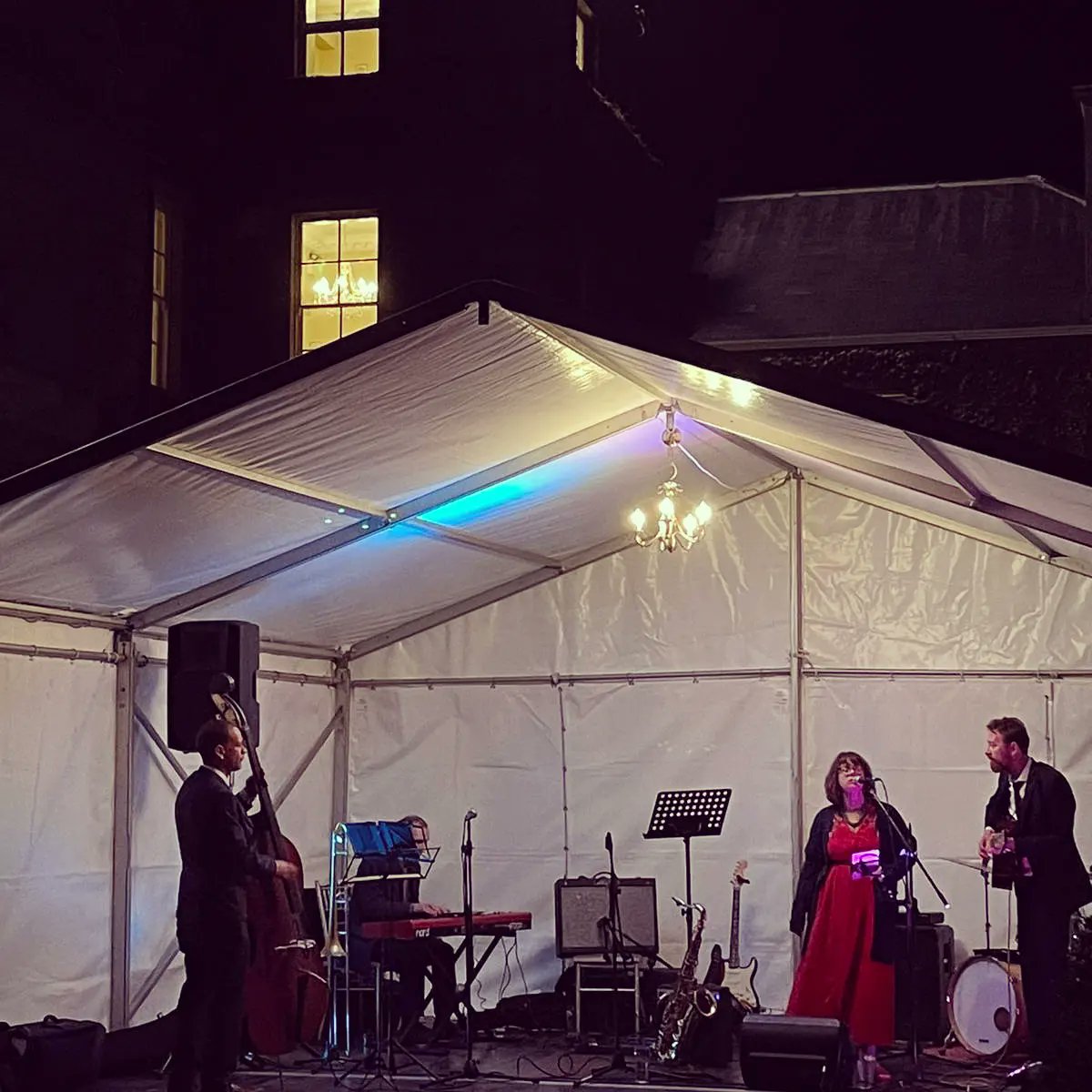 Great to finally play a few tunes for some actual humans 😁