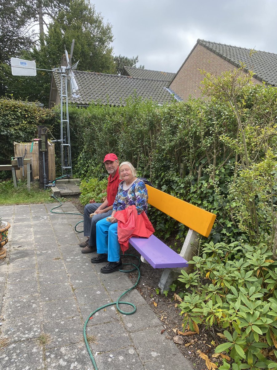 #burendag2021 We mogen weer. Bedanken van de tuinvrijwilligers en een gezellige lunch met onze buren