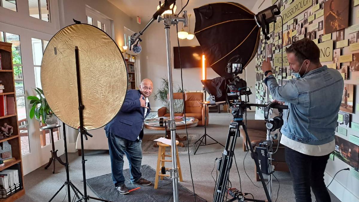 We are busy getting ready for the virtual National Storytelling Festival, Oct. 1-2! Can't watch live next weekend? No worries, a Festival pass gets you access to content until Oct. 17th so you can watch at your own pace. 
Get your pass today! conta.cc/3swVtI8 #NSF