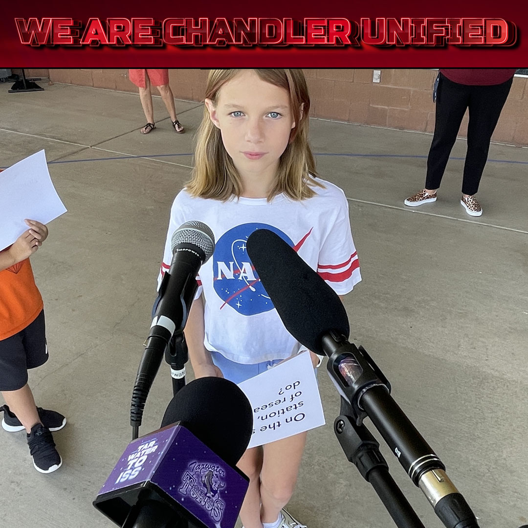 ChandlerUnified's tweet photo. Tarwater Elementary School will have amateur HAM radio contact with the @Space_Station in late October through the ARISS program! And that's not all. Students find success in the Mandarin DLI program and @AZ_529's essay contest. #WeAreChandlerUnified @DianeKHale https://t.co/siNcoMauuI