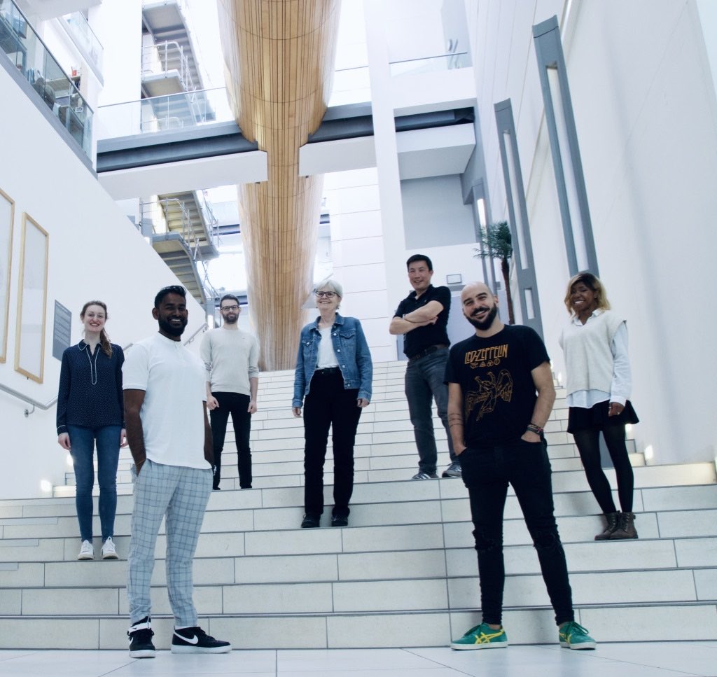 ProfJudiAllen's tweet image. New lab photo! Thank you @Labninja2. I feel so fortunate to have such an amazing lab.
