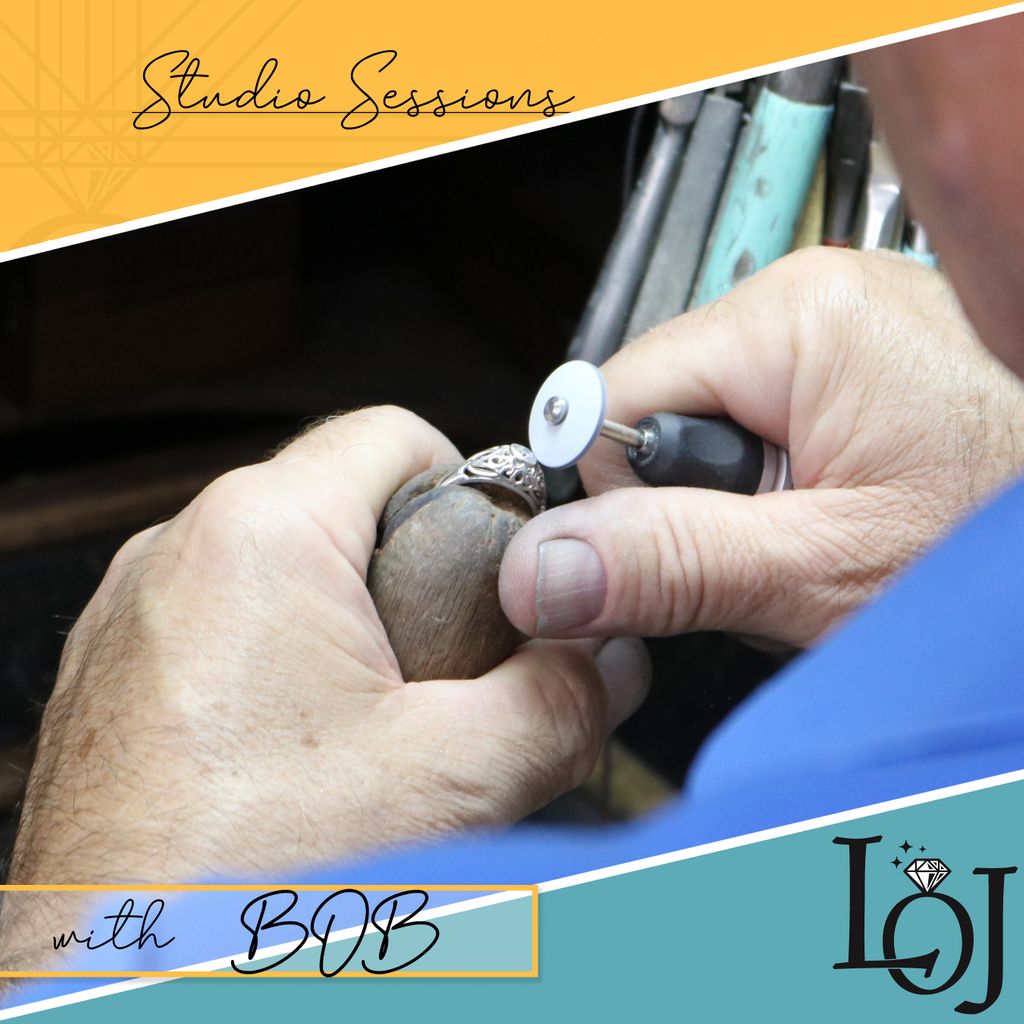 LOJRocks's tweet photo. Studio Sessions with Bob Shinsky.
Nobody works gold like the Godfather of Gold himself. 
#gold #diamond #customjeweler #handmadejewelry #romancingthestone #getnoticed #artistsatplay #palmharbor #tarponsprings #trinityfl #eastlake https://t.co/B6o2XeG7qc