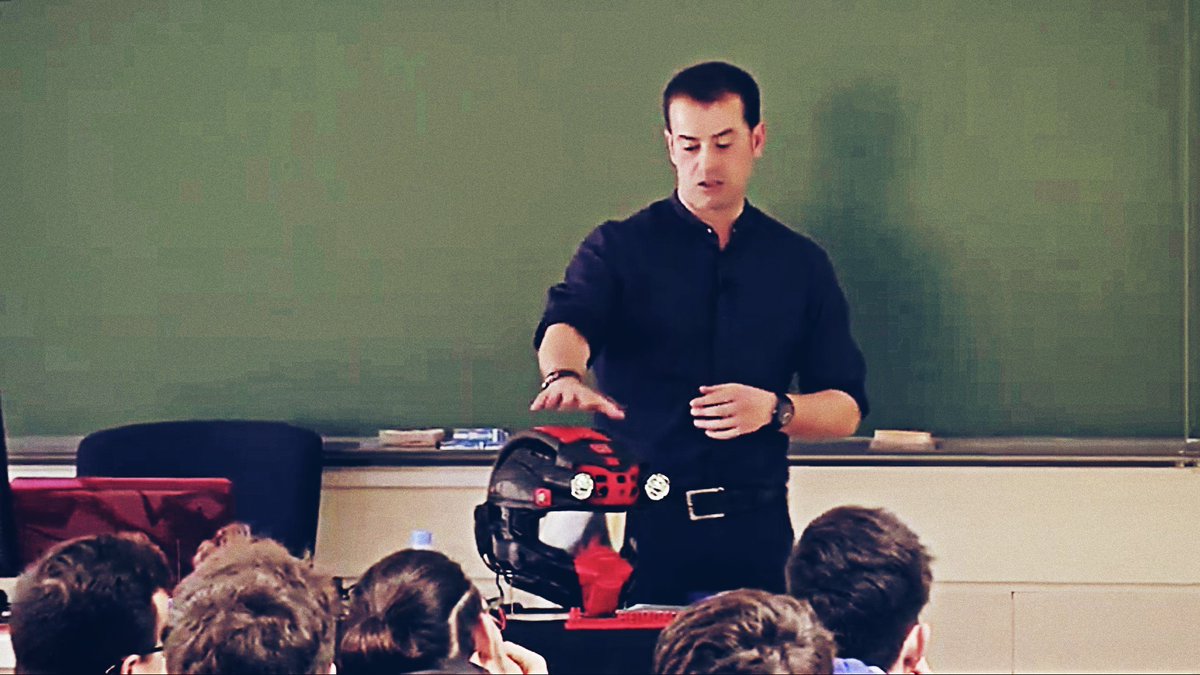 profejlgarcia's tweet photo. Esta mañana de sábado he presentado #ProyectoHEIMDALL @IESLosCerros en el ágora abierta del 🤝 I Encuentro de centros emprendedores educativos 👨🏽🎓👩🏻🎓 🚀#RedCEmp junto a @InfoUMA @fp_empresa @FPinnovacion @FPAndaluza @EducaAnd @DualizaBankia @aemprende
¡GRACIAS por la oportunidad! https://t.co/uidCQNiReH