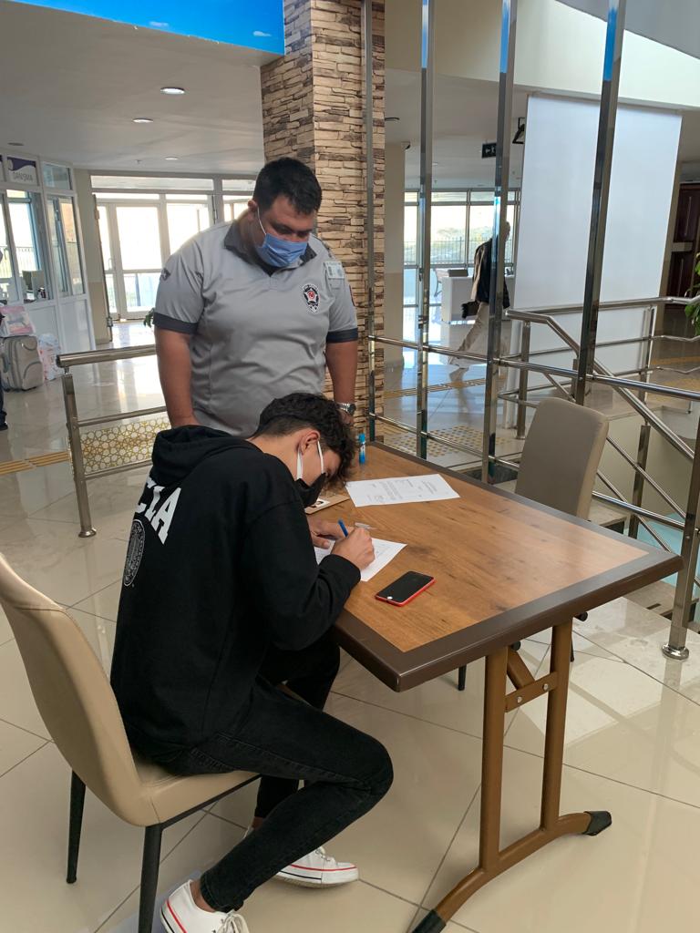 Ertuğrulgazi Yurdumuzda kayıt heyecanı başladı.. Çok özlediğimiz öğrencilerimize kavuşmanın mutluluğunu yaşıyoruz.🧿
#YurdumuzYuvanızdır