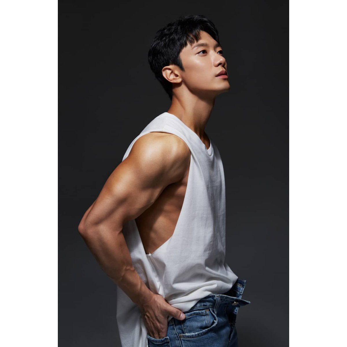 FT__Island's tweet photo. 💪 https://t.co/Mup7iRWGfa