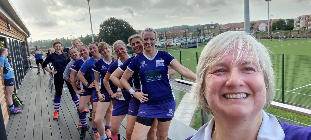 7Oaks_L5s's tweet image. Fast paced first league game. Could have gone either way, but it went their way. Well done @HerneBayHockey #redfaces #sweaty #syncronisedhockeyplay Fantastic team play. Man of Match Hollie GK. @SevenoaksHC @7Oaks_L6s @SevenoaksHCL8s