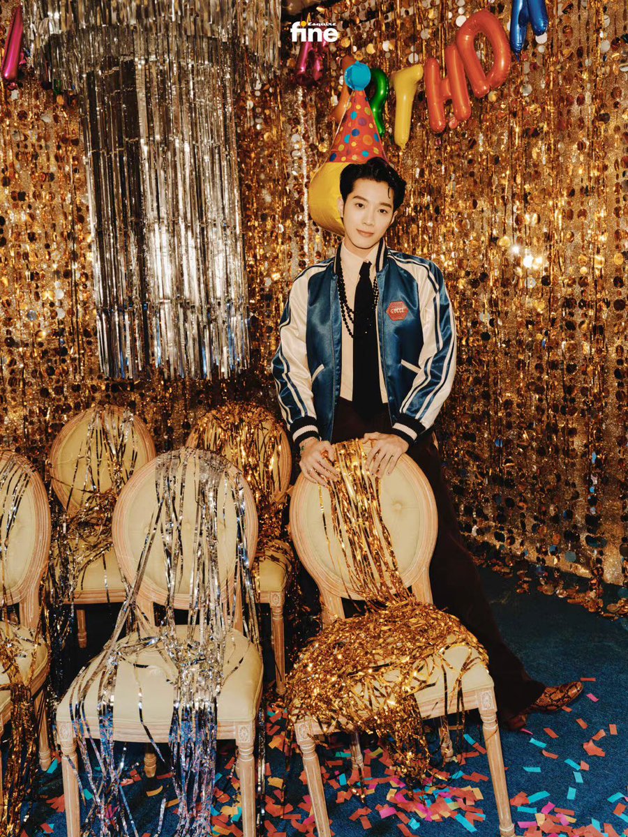xoxokuanlin's tweet photo. [ENG] Guanlin’s Esquire Fine September issue interview thread! 🎂🥳

9 wishes for the birthday boy ❤️
1️⃣ - Wish that the people around him are healthy 

#LAIKUANLIN #라이관린 https://t.co/sVvlyXm5pm