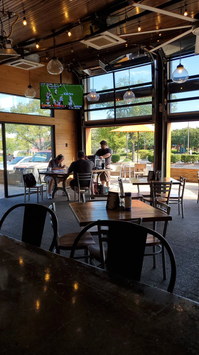 KTownTavern's tweet photo. Swing by this afternoon to grab and early dinner and hang out with @JimmyHyams and @FReveiz for Football Finals on @SportsRadioWNML https://t.co/EVwFwH0czT