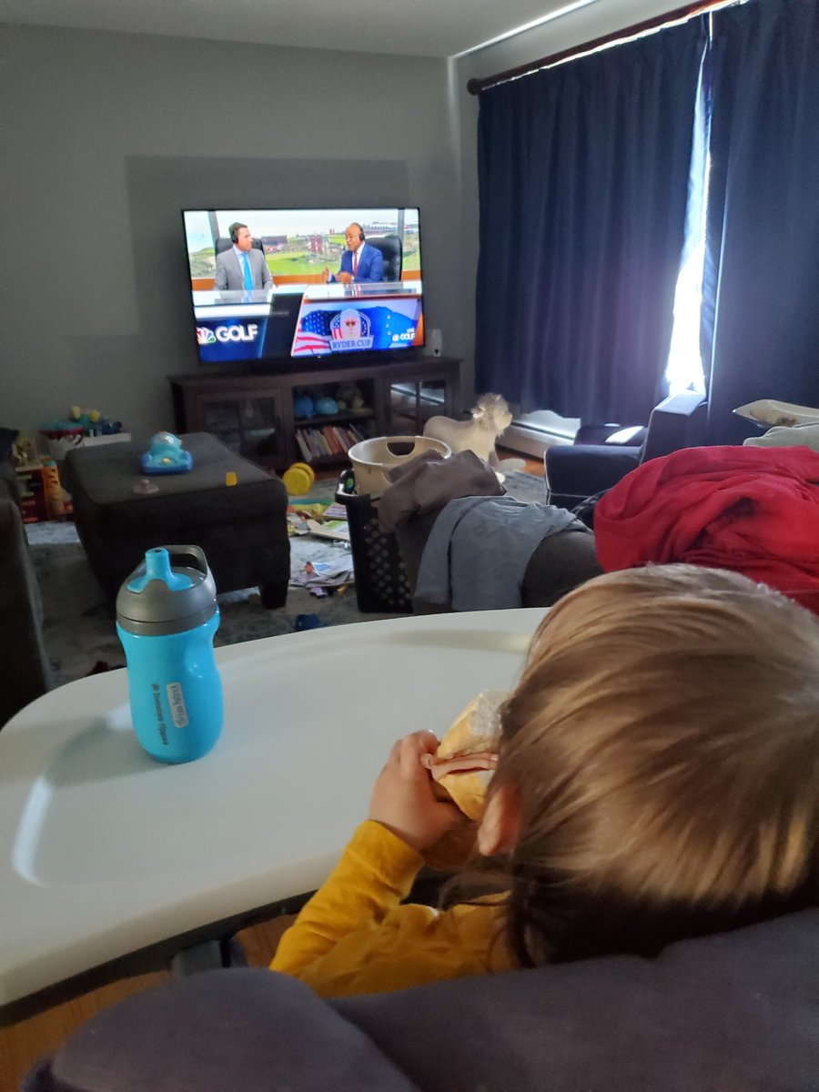 nerfny's tweet photo. @RyderCupUSA how you eat lunch during the #RyderCup2021 https://t.co/Gro2CAkzT4