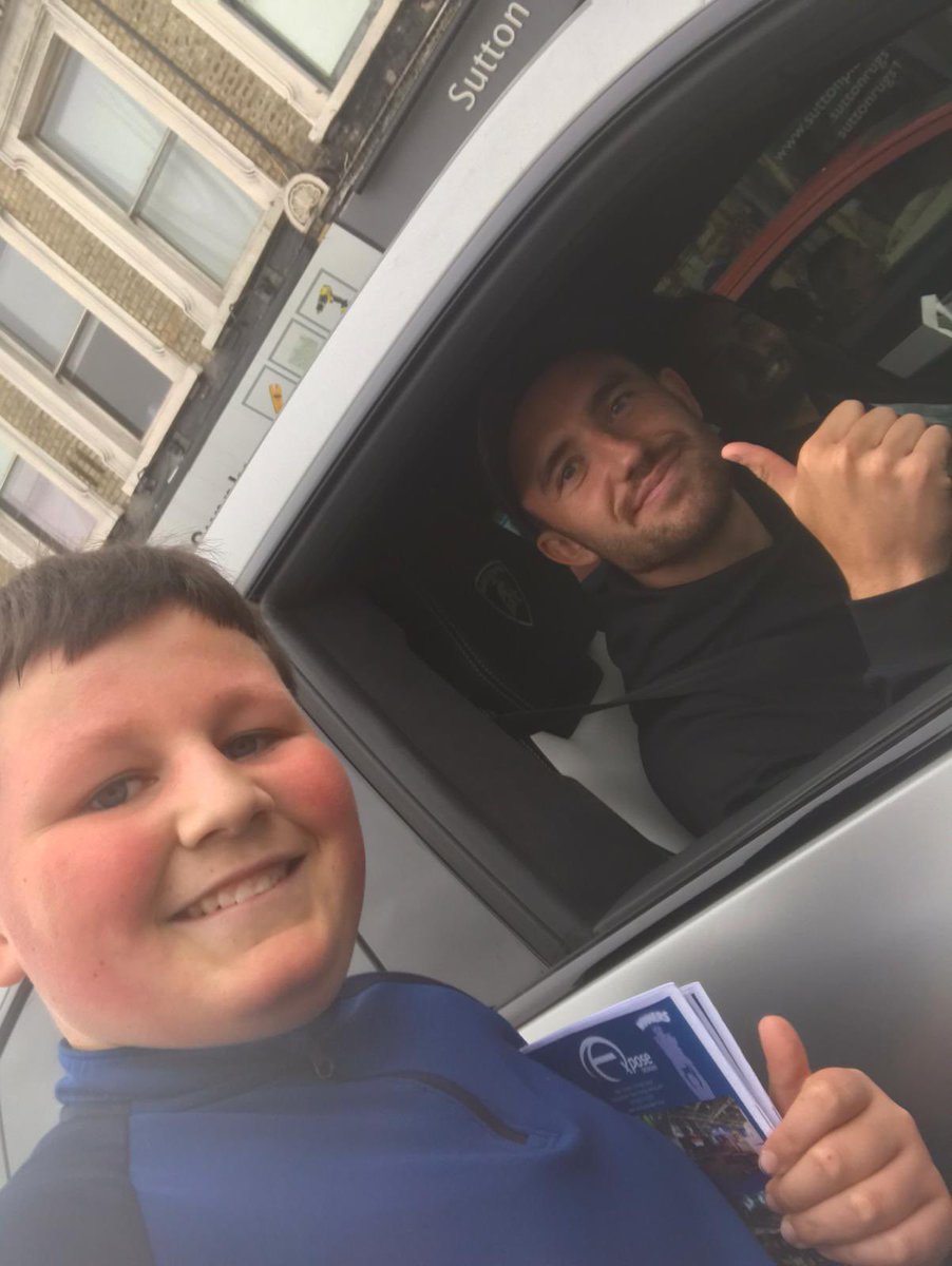 CFCselect's tweet photo. One of many that day. Win or lose #uptheblues #onlyapound #marlocfc https://t.co/jqf46PAVn7