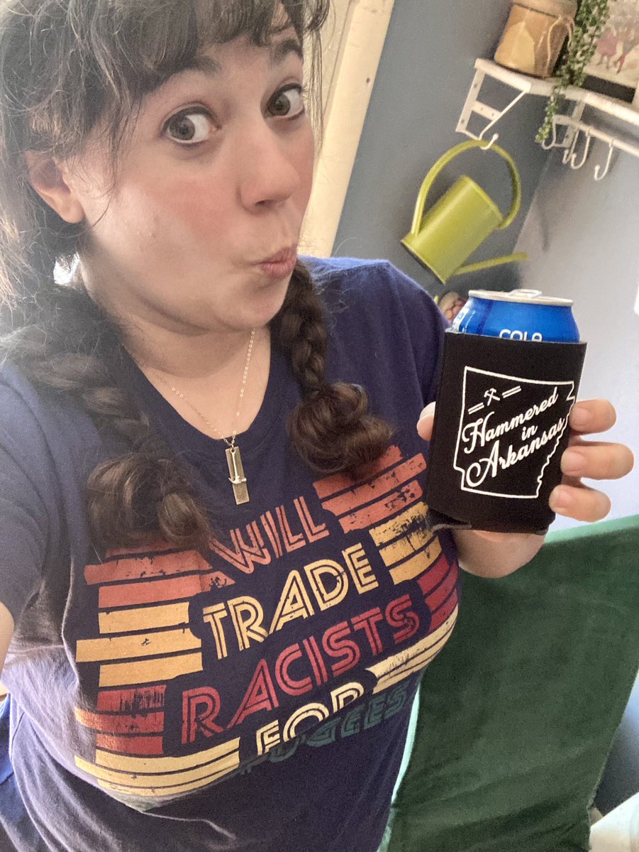 avidreadingmom's tweet photo. Look! I got a koozie! https://t.co/OqmbKfsbdN