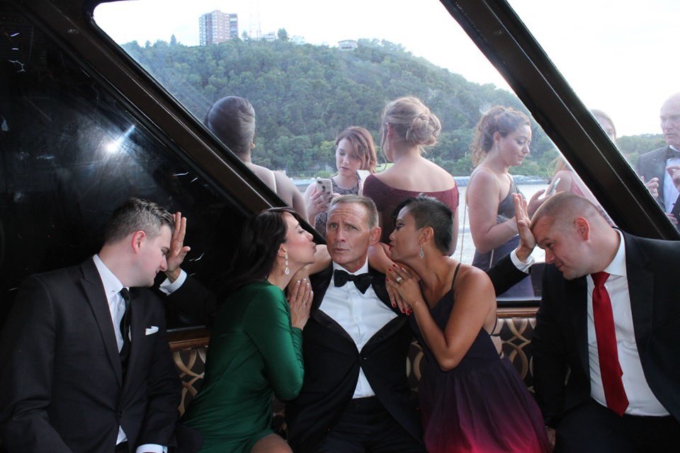 DaisyJadeTV's tweet image. It's #JamesBond Day here in Pittsburgh! I'm honored to once again be emceeing this year's #BondSoiree, including the Bond fashion show and #redcarpetinterviews. Proceeds will go to Humane Animal Rescue of Pittsburgh.
pghbondsoiree.eventbrite.com
Some #throwback pics of past events!