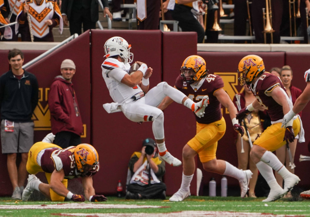 ESPNInsights's tweet image. Bowling Green defeated Minnesota 14-10 today.

The Golden Gophers were favored by 30.5 points, tying the largest upset between two FBS programs since Texas State defeated Houston (-35) in 2012.