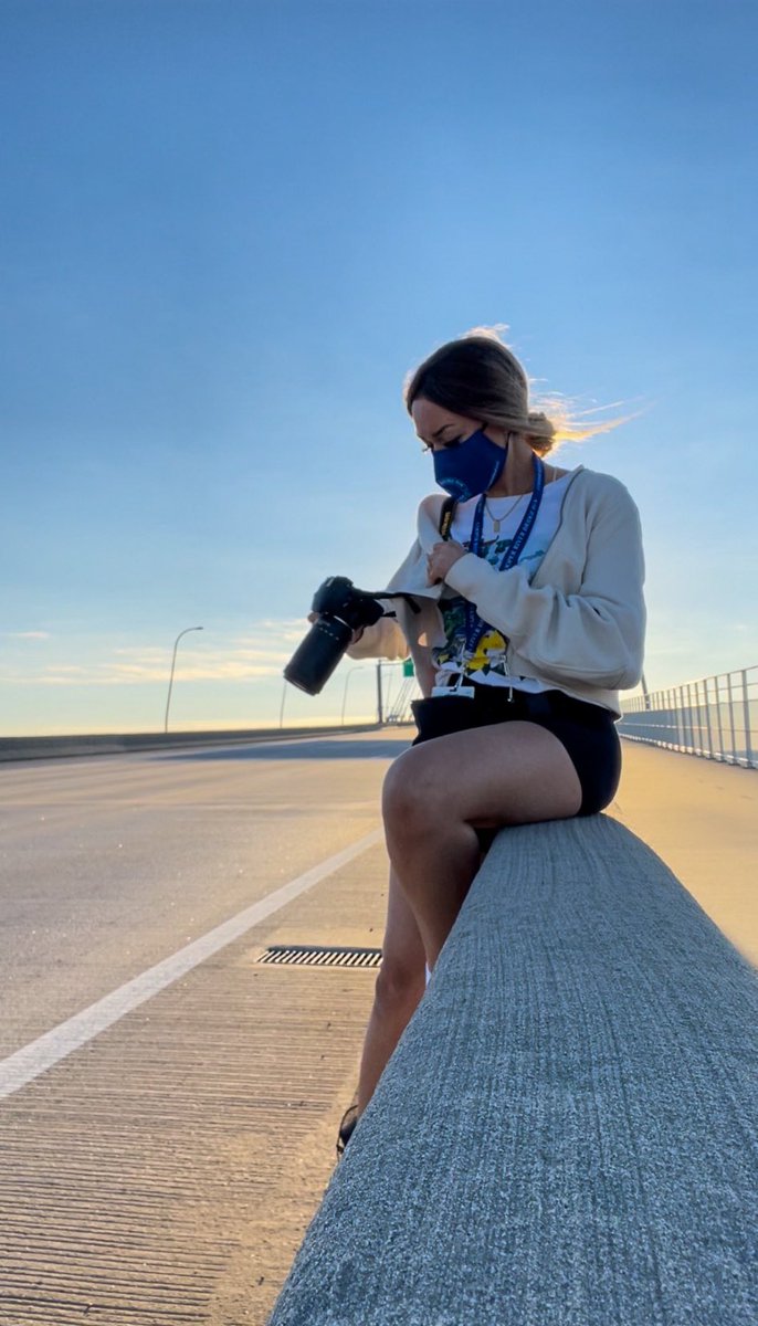 leah tweet media